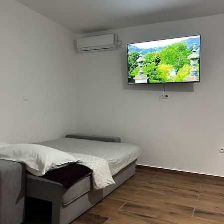 Guest House Ivan Donji Zemunik Экстерьер фото