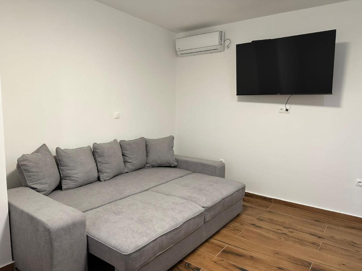Guest House Ivan Donji Zemunik Экстерьер фото