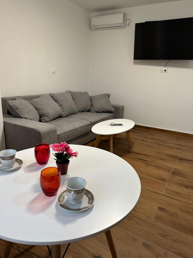 Guest House Ivan Donji Zemunik Экстерьер фото